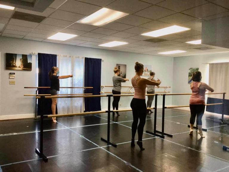 Ms Lisas dance 768x576