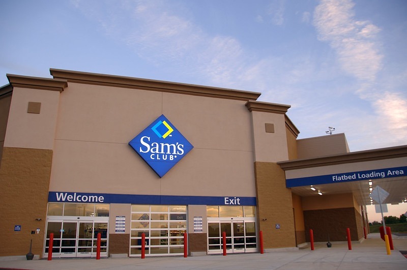 Sam's Club Offers Discounted Cards